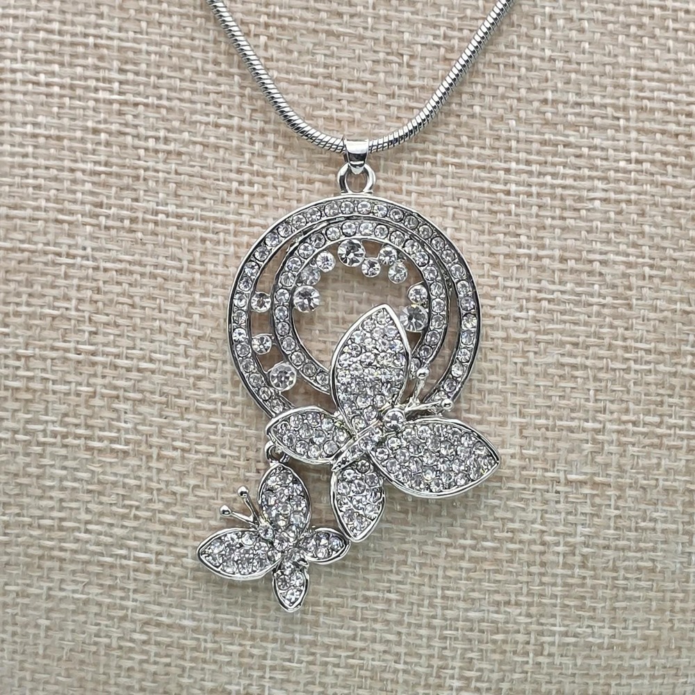 Crystal Encrusted‎ Butterfly Necklace Silver Tone Snake Chain Signed CN 20"